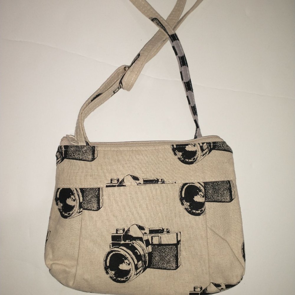 retrofied. Small Purce w/Camera Pattern - Picture 2 of 5